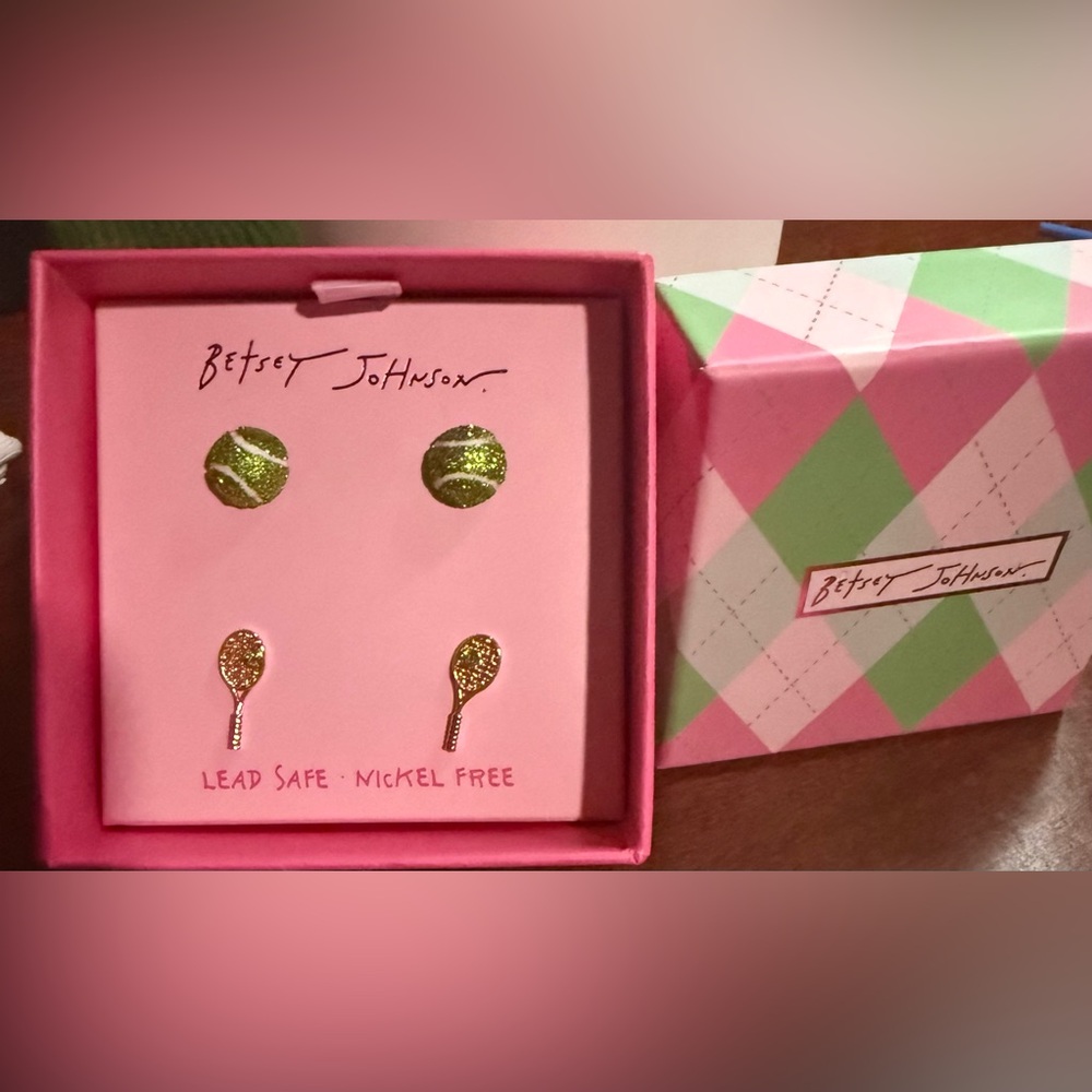 🎾Betsey Johnson Tennis Ball and Racket Earrings